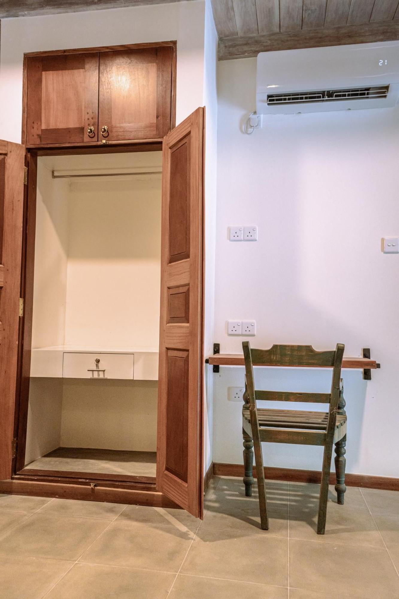 Hostel Locos Hiriketiya Dickwella Zewnętrze zdjęcie